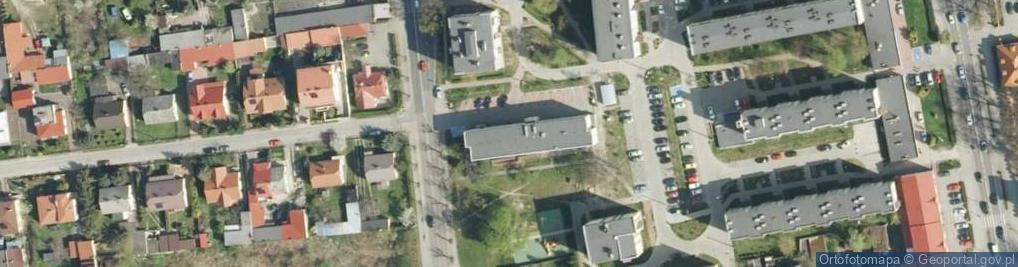 Zdjęcie satelitarne Powiatowy Młodzieżowy Dom Kultury