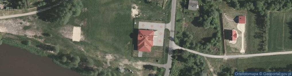 Zdjęcie satelitarne Świetlica wiejska w Dąbrówce