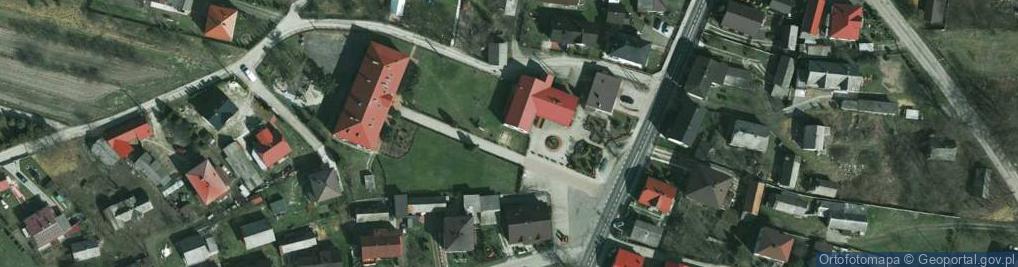 Zdjęcie satelitarne Wiejski Dom Kultury