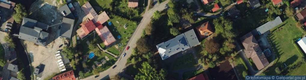 Zdjęcie satelitarne Gmach Zespołu Szkół im. J. H. Dąbrowskiego