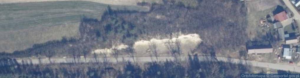 Zdjęcie satelitarne Kamieniołom opok kampanu z bogatą fauną