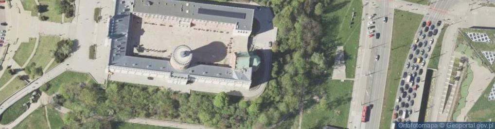 Zdjęcie satelitarne Kaplica Trójcy Świętej na Zamku