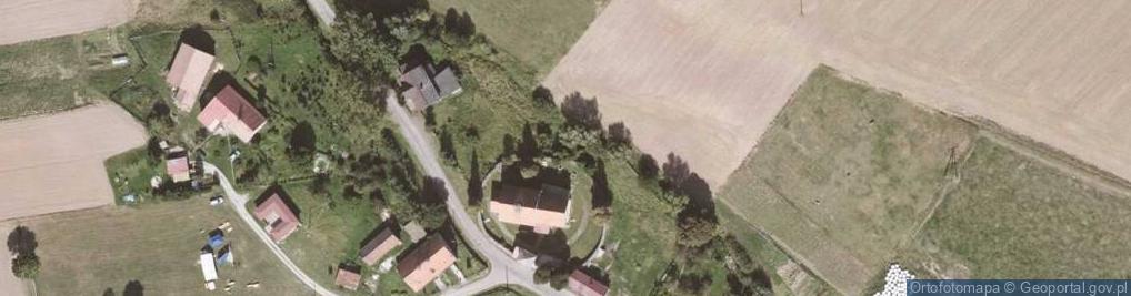 Zdjęcie satelitarne Mur historyczny