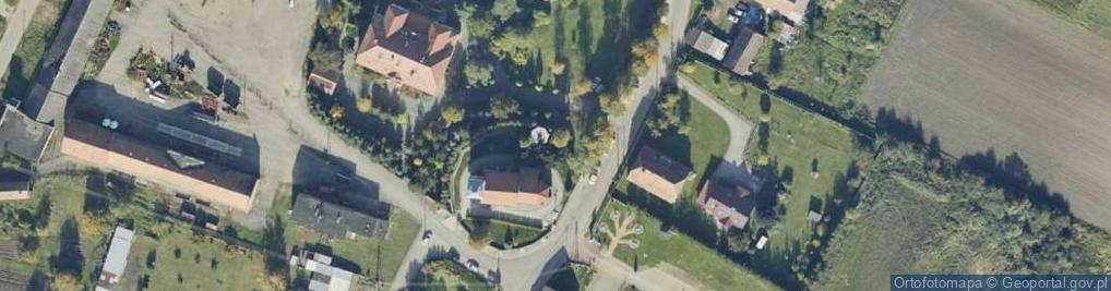 Zdjęcie satelitarne Mur historyczny