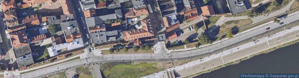 Zdjęcie satelitarne Mur historyczny