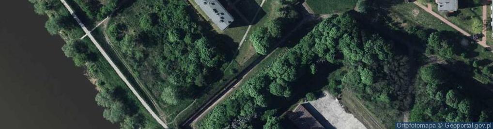 Zdjęcie satelitarne Mur historyczny