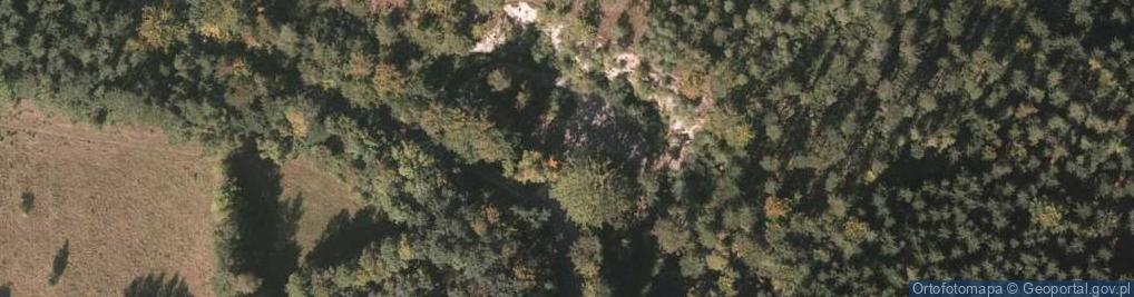 Zdjęcie satelitarne Nieczynny kamieniłom granitu