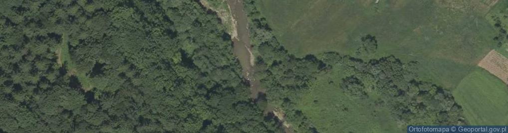 Zdjęcie satelitarne Piaskowce z Wątkowej w potoku Sękówka koło Gorlic