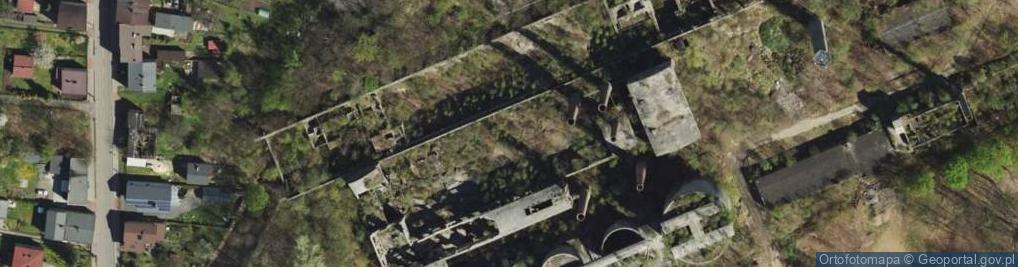 Zdjęcie satelitarne Ruiny cementowni Grodziec