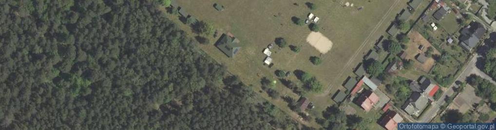 Zdjęcie satelitarne Cmentarz wojenny w Zwierzyńcu