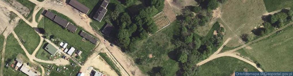 Zdjęcie satelitarne Cmentarz z I wojny światowej