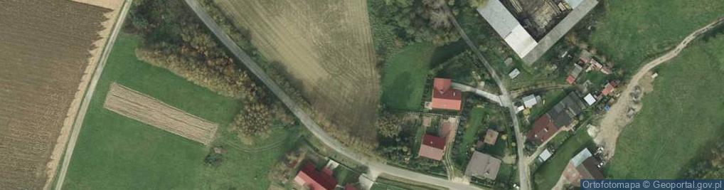 Zdjęcie satelitarne Okręg VI, cmentarz nr 153.