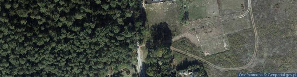 Zdjęcie satelitarne Ukraiński Cmentarz Wojskowy w Aleksandrowie Kujawskim