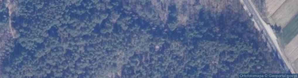 Zdjęcie satelitarne Wróble - cmentarz wojenny