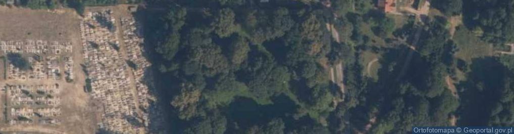 Zdjęcie satelitarne Cmentarz niemiecki