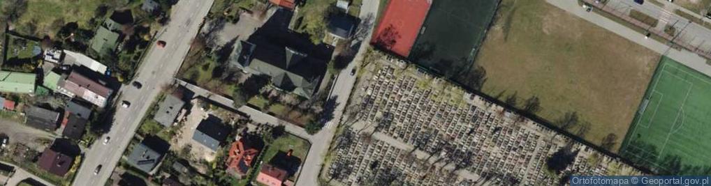 Zdjęcie satelitarne Cmentarz wojenny, mogiły żołnierzy polskich