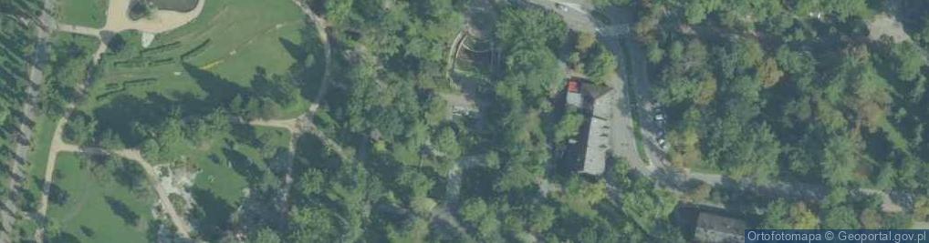 Zdjęcie satelitarne Cmentarz żołnierzy Armii Radzieckiej