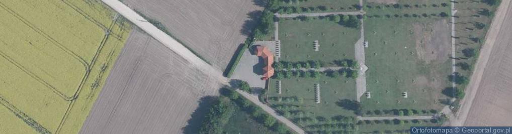 Zdjęcie satelitarne Cmentarz żołnierzy niemieckich 1939-1945, Park Pokoju