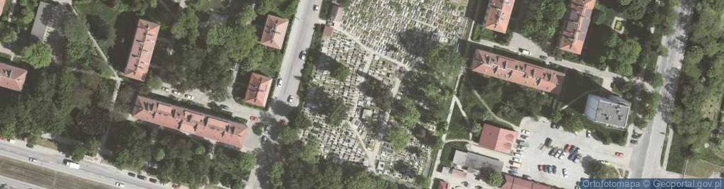 Zdjęcie satelitarne Cmentarz Mogilski