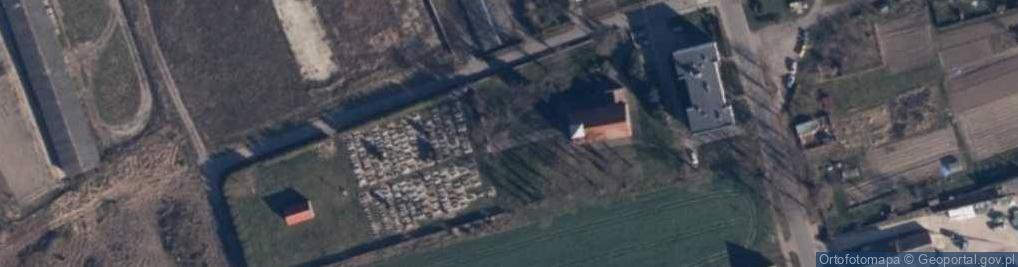 Zdjęcie satelitarne Cmentarz w Będargowie