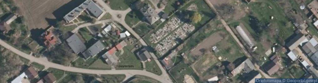 Zdjęcie satelitarne Cmentarz w Bliszczycach