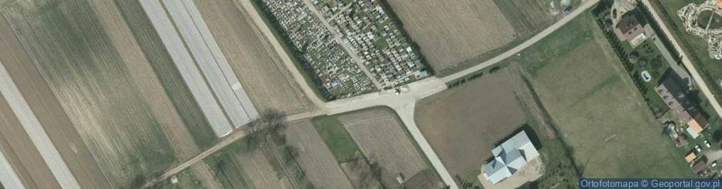 Zdjęcie satelitarne Cmentarz w Bolestraszycach