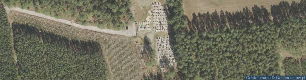 Zdjęcie satelitarne Cmentarz w Ługach