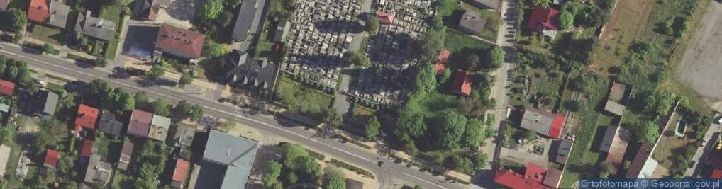 Zdjęcie satelitarne Cmentarz w Piaskach