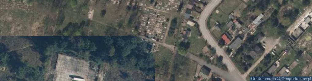 Zdjęcie satelitarne Ewangelicko-reformowany w Zelowie