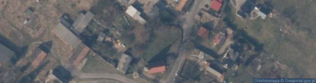 Zdjęcie satelitarne Historyczny przykościelny w Kulicach