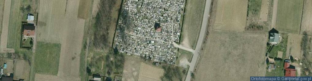 Zdjęcie satelitarne Komunalny w Bieździedzy