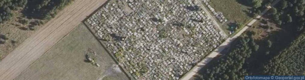 Zdjęcie satelitarne Nowy cmentarz prawosławny w Narewce