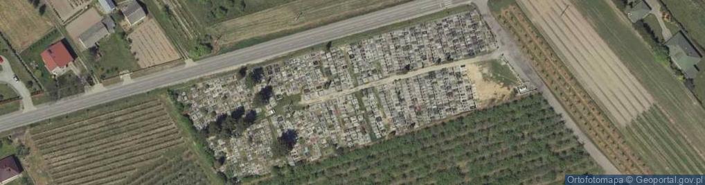 Zdjęcie satelitarne Nowy Parafialny w Karczmiskach