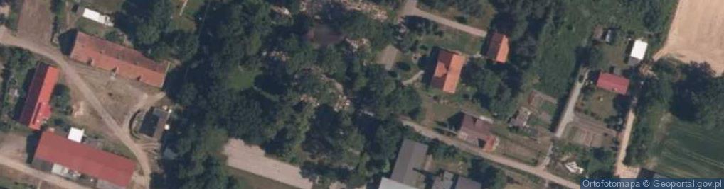 Zdjęcie satelitarne Parafialny przykościelny w Bąkowie