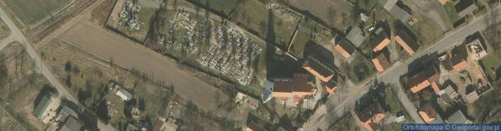 Zdjęcie satelitarne Parafialny przykościelny w Mierczycach
