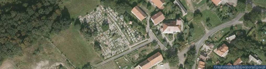 Zdjęcie satelitarne Parafialny w Brenniku
