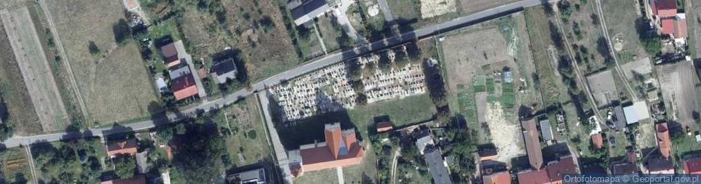Zdjęcie satelitarne parafialny w Koninie Żagańskim