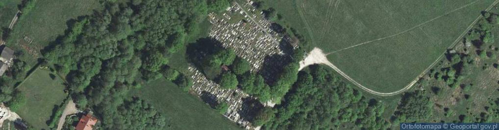Zdjęcie satelitarne parafialny w Krzywaczce