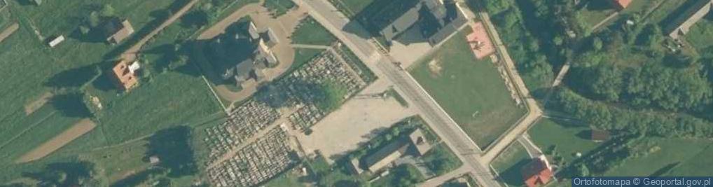 Zdjęcie satelitarne Parafialny w Lipnicy Małej
