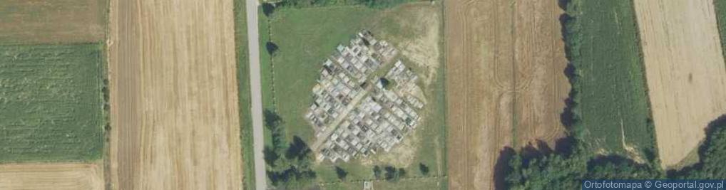 Zdjęcie satelitarne Parafialny w Sierosławicach