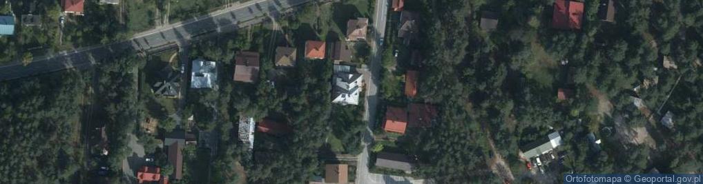 Zdjęcie satelitarne DOZ Apteka Susiec