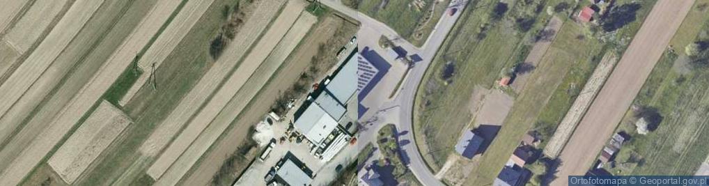 Zdjęcie satelitarne Delikatesy Centrum - Sklep