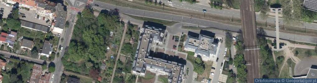 Zdjęcie satelitarne Dolnośląskie Centrum Ortodontyczno - Implantologiczne OrtoDent