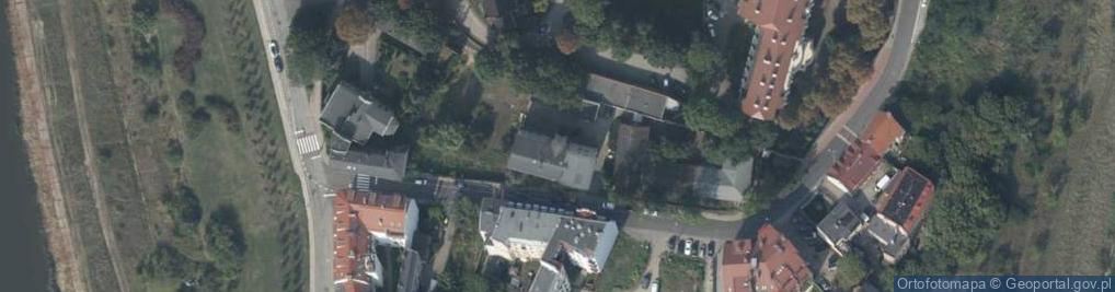 Zdjęcie satelitarne Grupowa Praktyka Lekarska Stomatologia Indywidualna Praktyka Lekarska Dembska