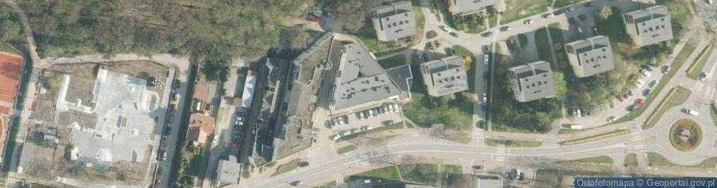 Zdjęcie satelitarne Niepubliczny Zespół Opieki Zdrowotnej Centrum Stomatologiczne