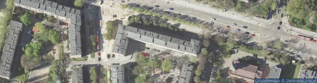 Zdjęcie satelitarne Centrum Administracyjne im. Ewy Szelburg Zarembiny