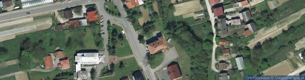 Zdjęcie satelitarne Dom Ludowy Bibice