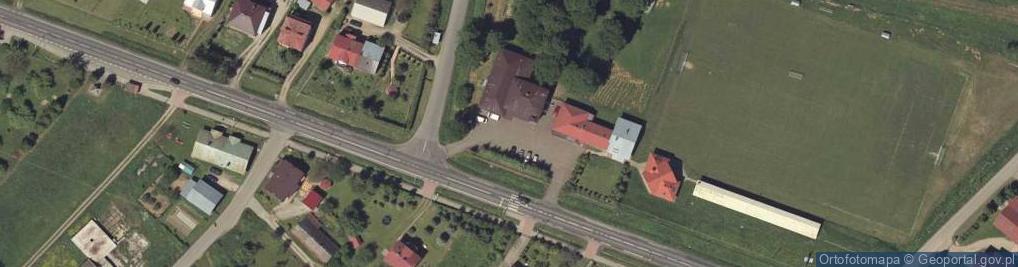 Zdjęcie satelitarne Dom Ludowy Długie