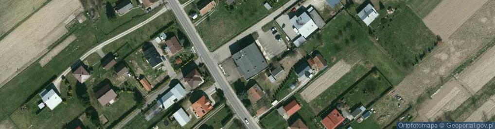 Zdjęcie satelitarne Dom Ludowy Dobieszyn