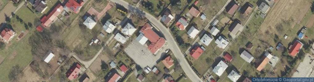 Zdjęcie satelitarne Dom Ludowy Krosno - Białobrzegi